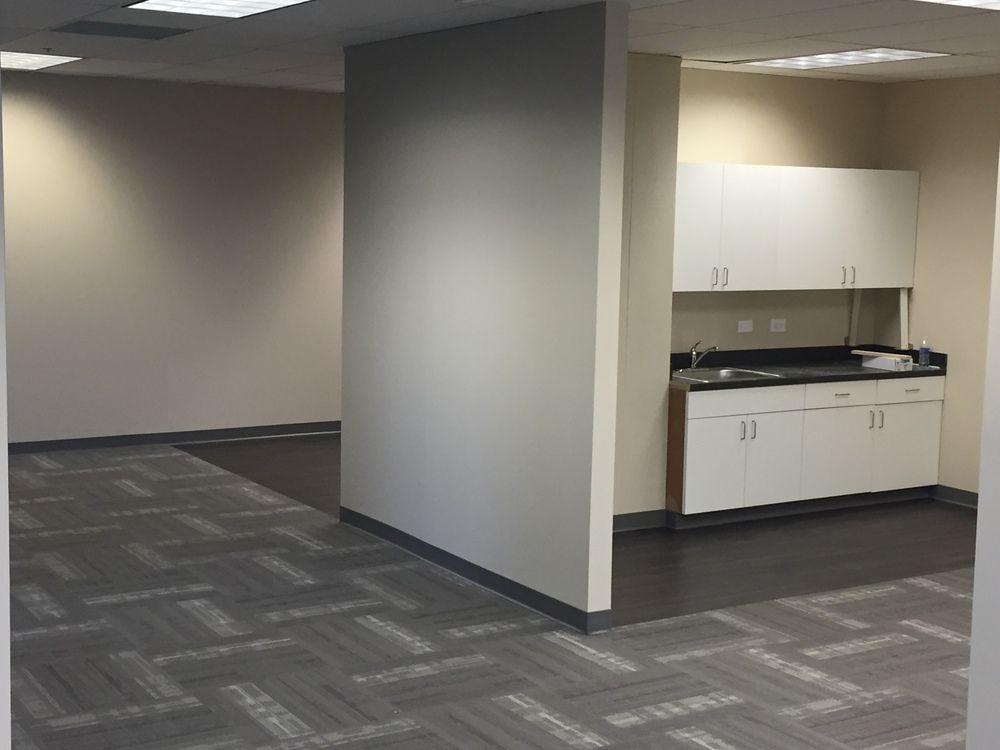 Highland Plaza : 1920 S Highland Ave, Lombard, IL, 60148